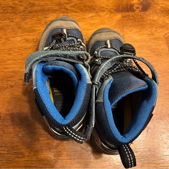 KEEN Kids' Blue and Brown Sneakers boots waterproof size 11 - Picture 12 of 12